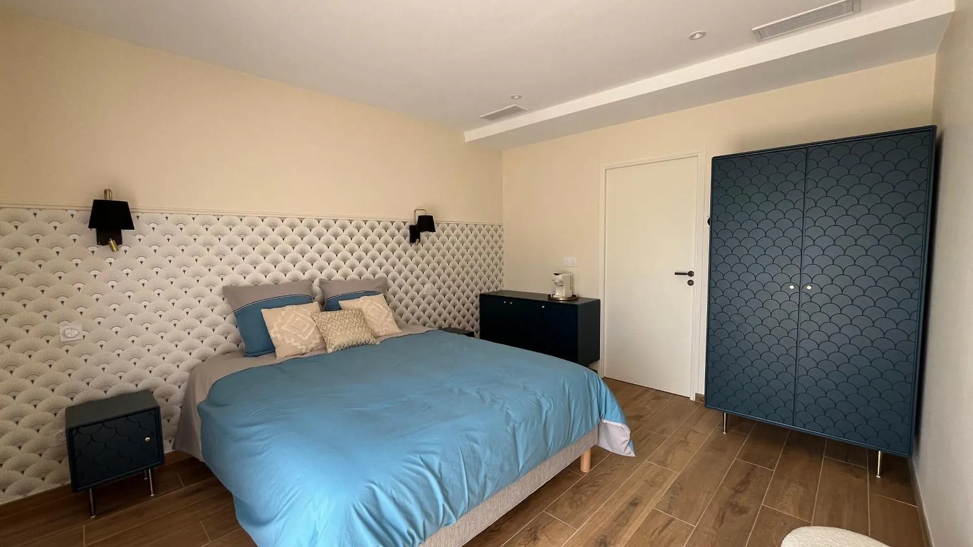 Chambre Privative - Domaine De La Louve Cotignac Francja